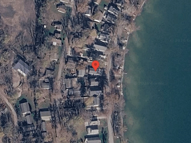 House image located at Knox, IN 46534