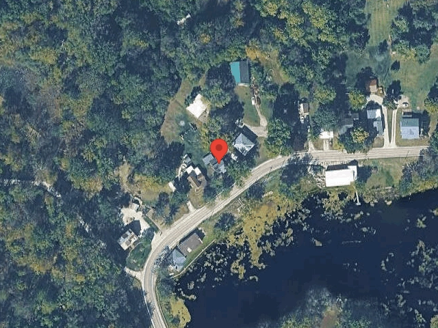 House image located at Pierceton, IN 46562