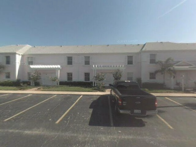 House image located at Saint Petersburg, FL 33705